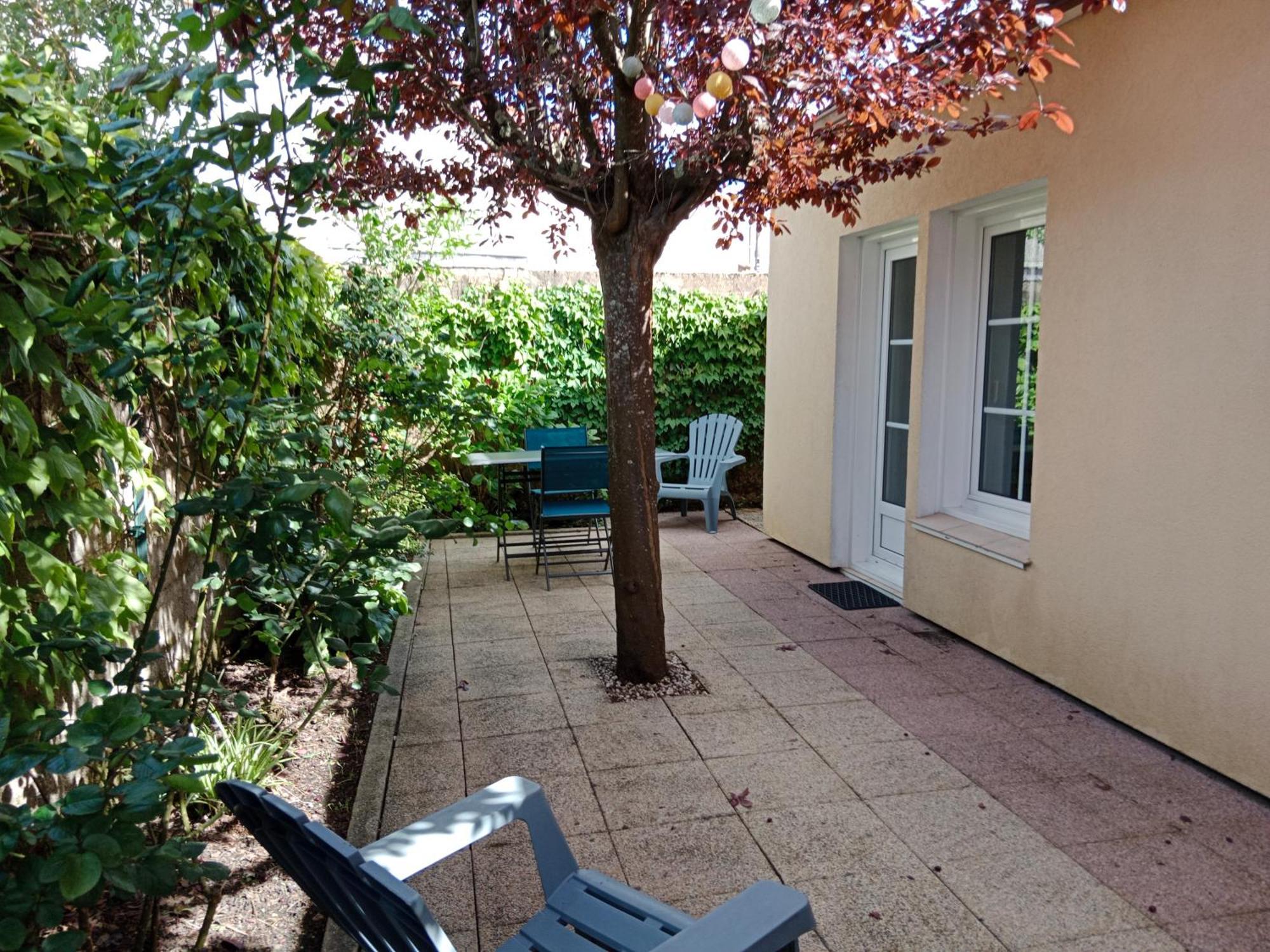 Villa Les Rosiers Challans Exterior foto